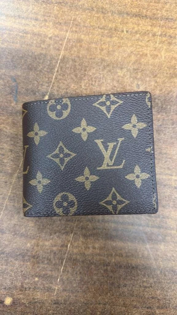 Louis Vuitton Brown Logo Bifold Men's Wallet Folding- Free Shipping